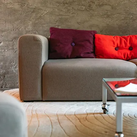 Hotel Ne5t & Namur