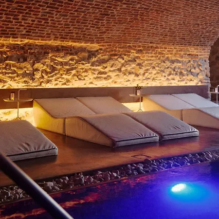 Ne5t & Spa Hotel