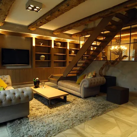 Ne5t & Spa Hotel